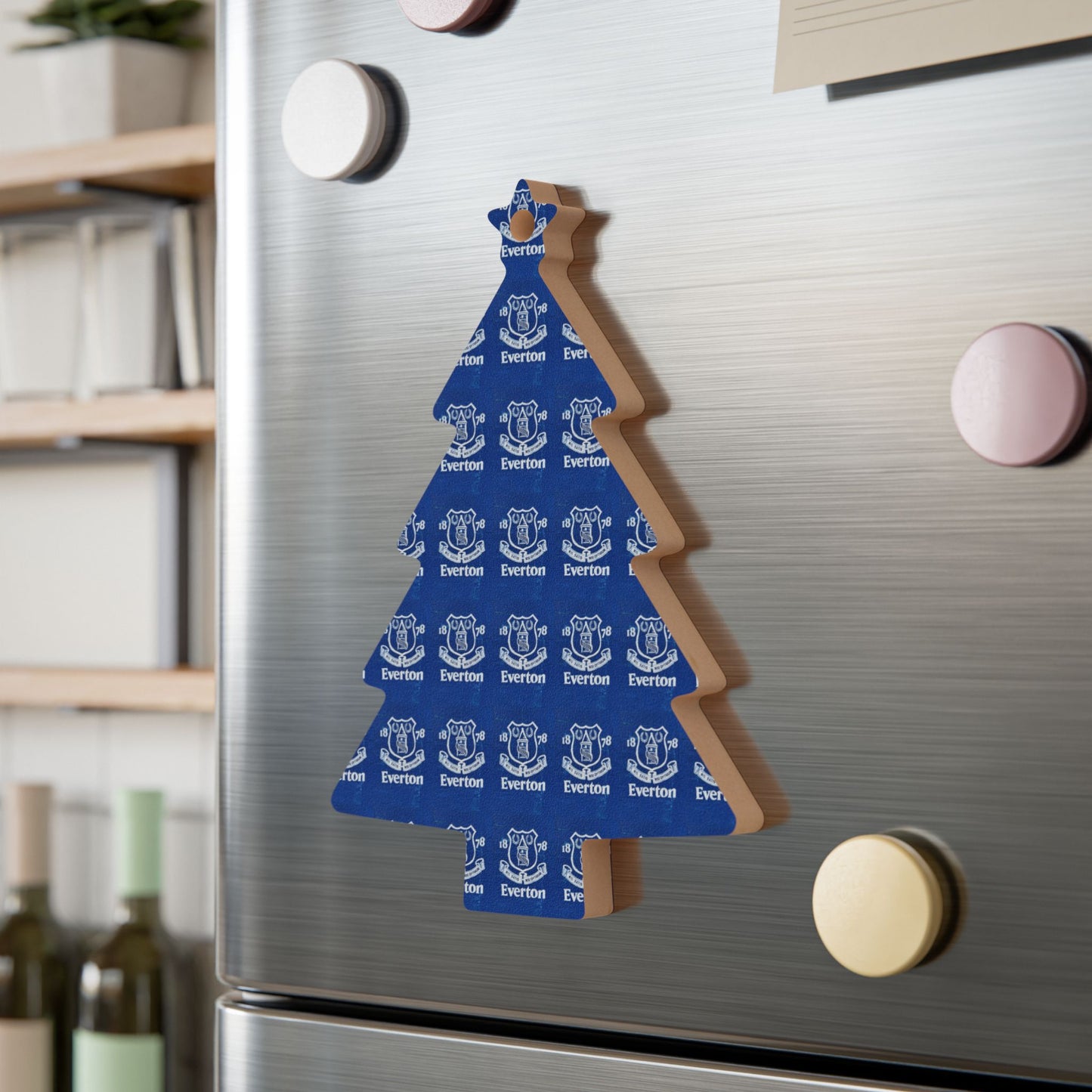 Everton-Themed Wooden Ornaments - Perfect Holiday Decor